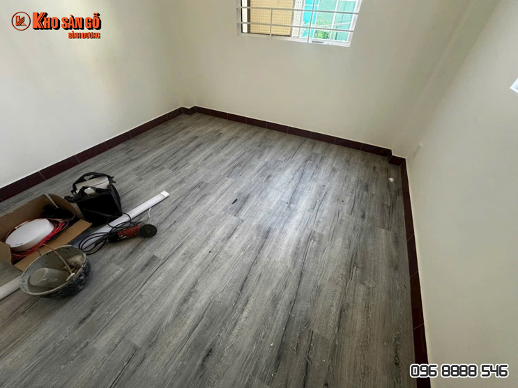 sàn nhựa 3mm vân gỗ